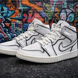 Jordan 1 Mid Iridescent White